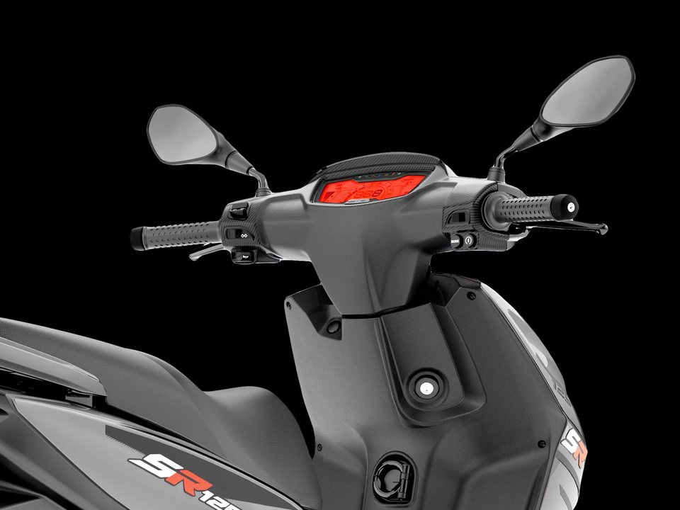 Aprilia SR 125 E5 – poste de conduite