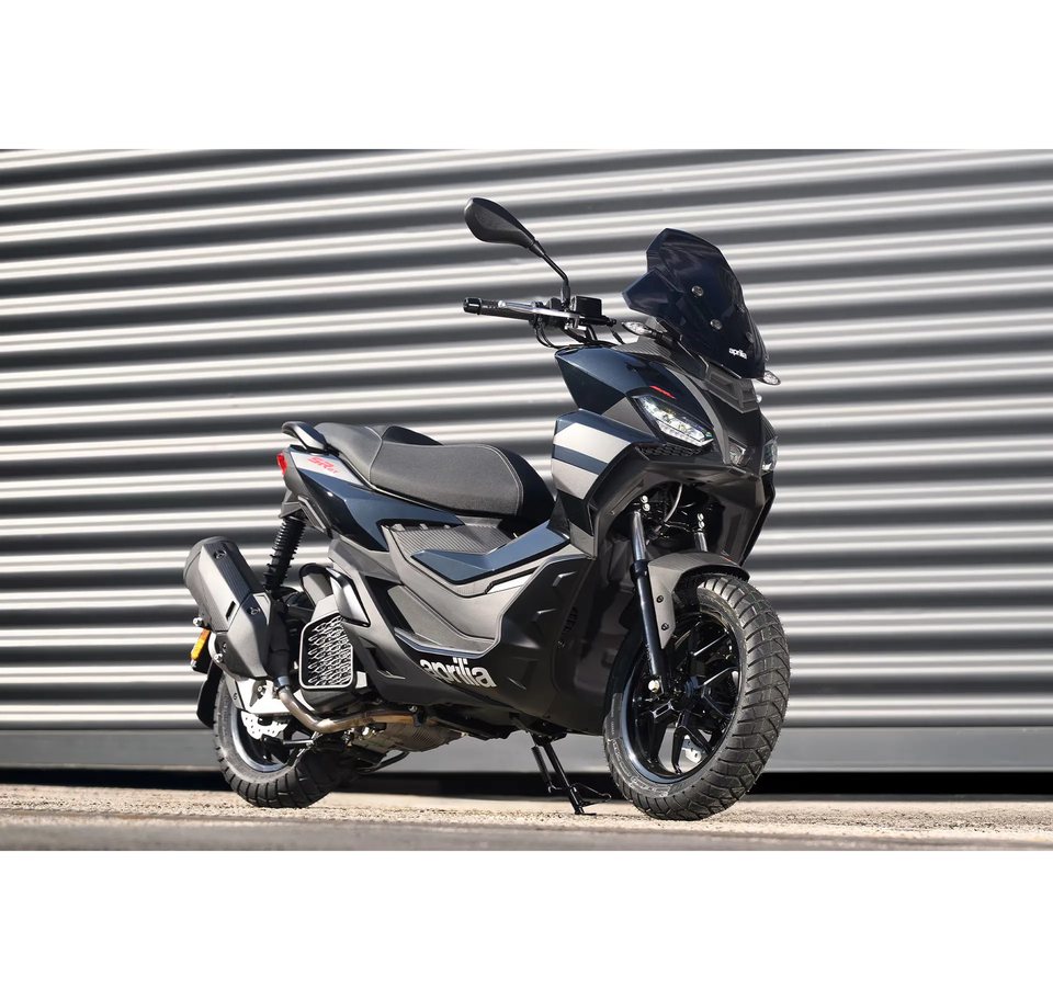 Aprilia SR GT 125 – trois quarts avant