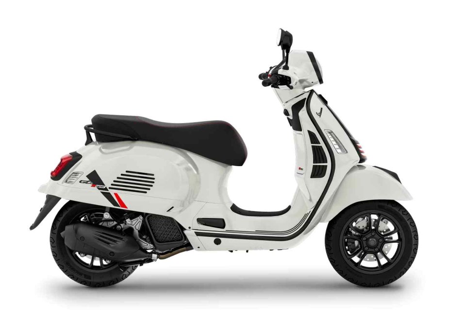 Vespa GTS 125 Super Sport – Bianco Innocente